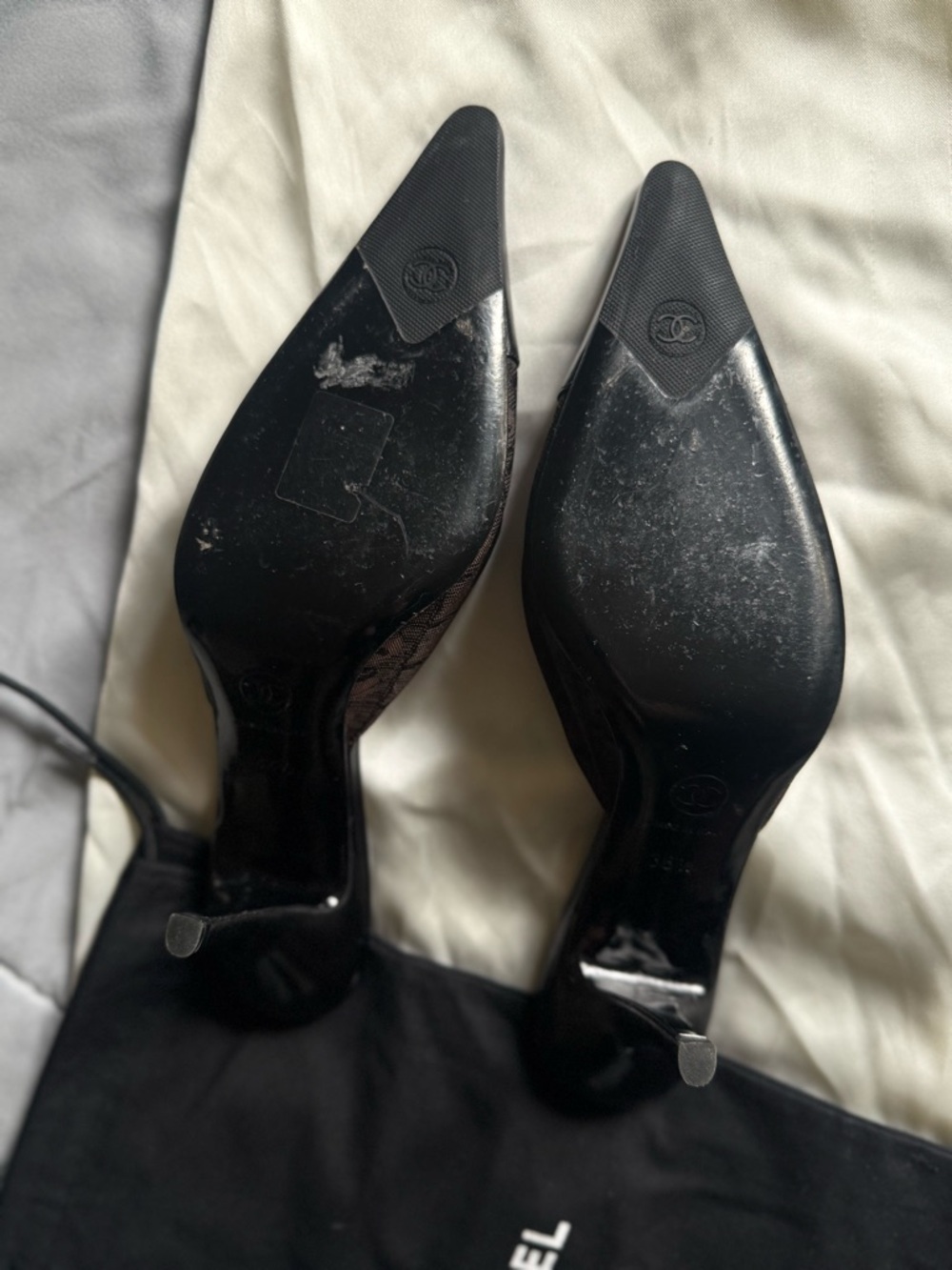 Vintage Chanel CC Logo Print Heeled Pointed-Toe Mules - Picture 4 of 12